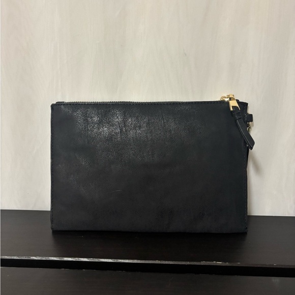 INC International Concepts Black Faux Suede Butterfly Wristlet Clutch Like New - Picture 5 of 8